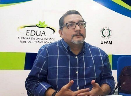 Diretor da Edua, professor Sérgio Freire,  anunciou também a participação da editora da Universidade em eventos nacionais e o lançamento de livros para o segundo semestre de 2018